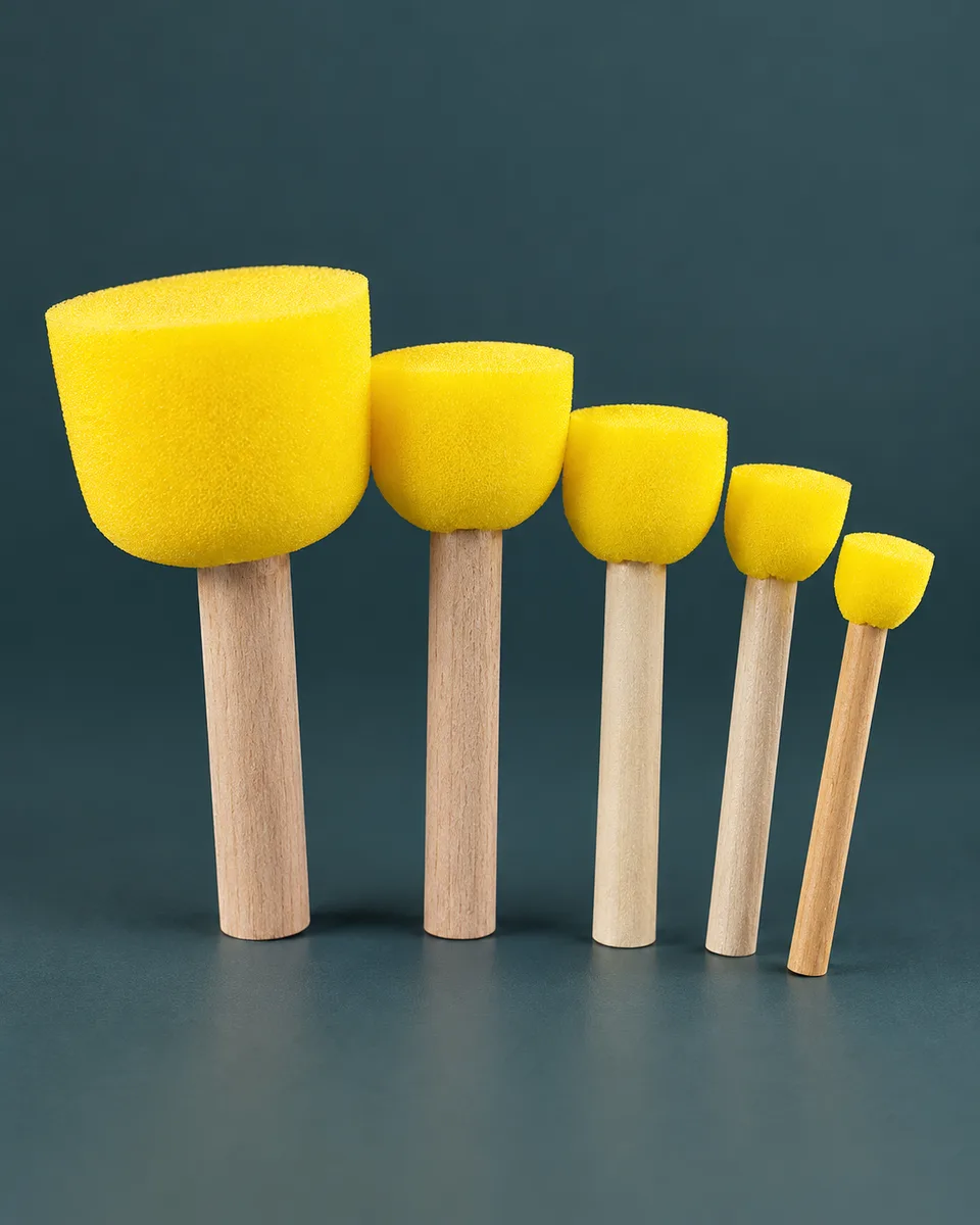 Foam brush